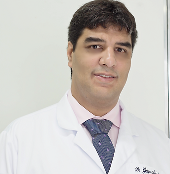Dr. Gustavo Andrade